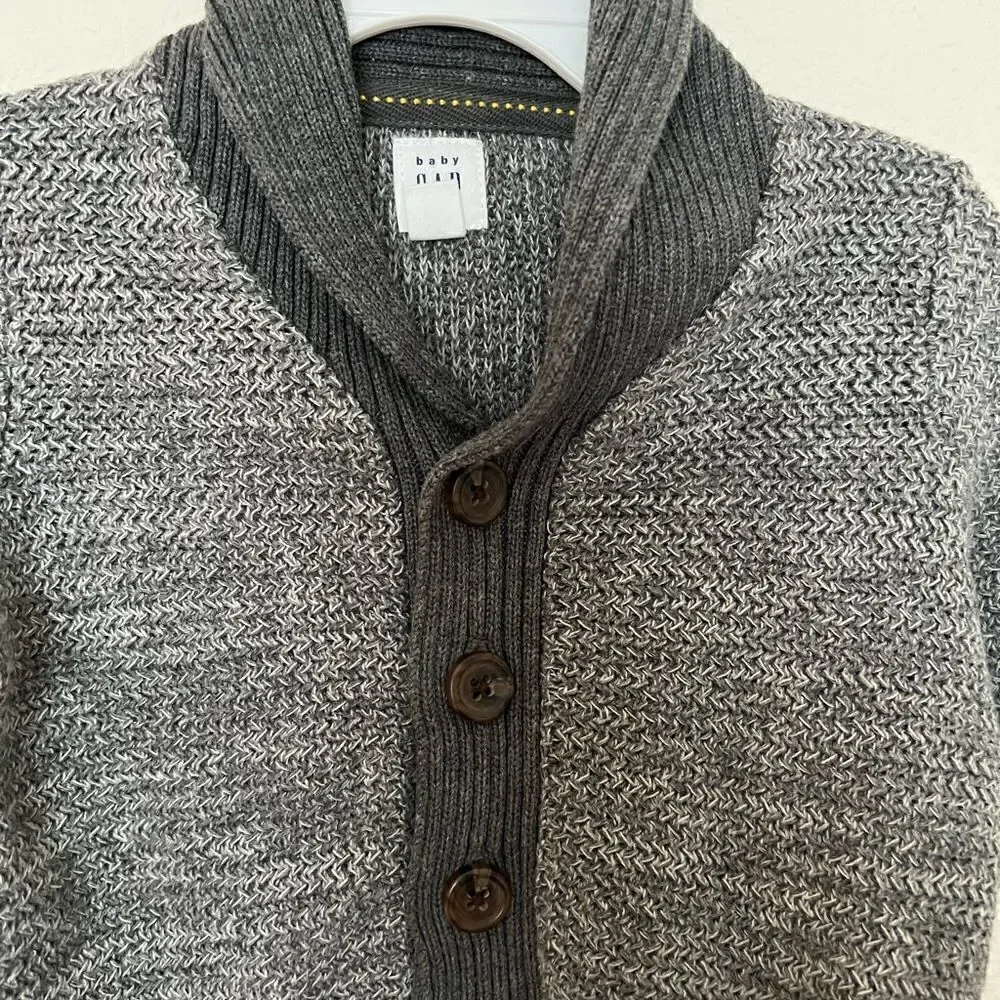 BABY BOY GRAY CARDIGAN SWEATER BY BABY GAP SIZE 3-6 MONTHS